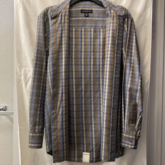 Jhane Barnes Men’s Blue Transpose Patterned Multi-Colored Button-Down Shirt - Picture 3 of 16